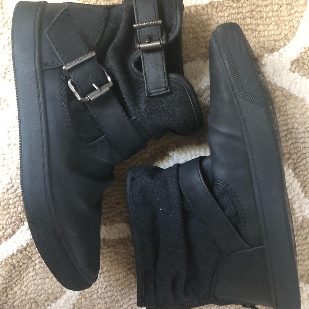Blowfish booties